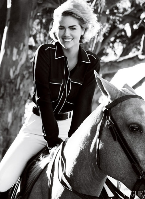 Kate Upton para a Vogue US de junho 2013